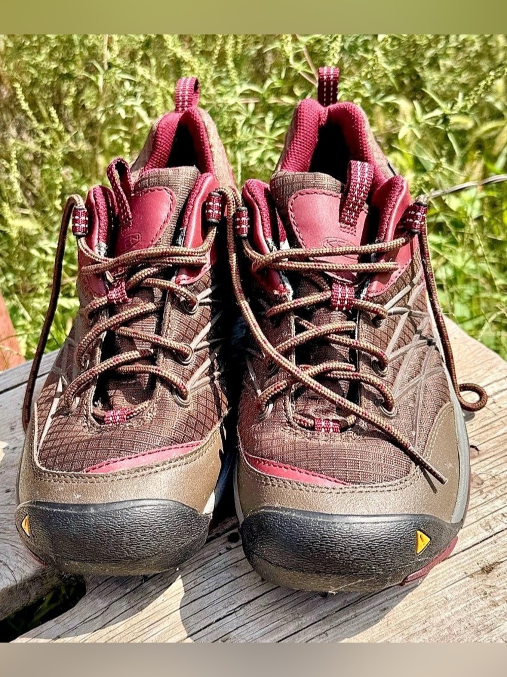 KEEN Marshall WP Women's Waterproof Hiking Shoes Brown/Maroon Size 10